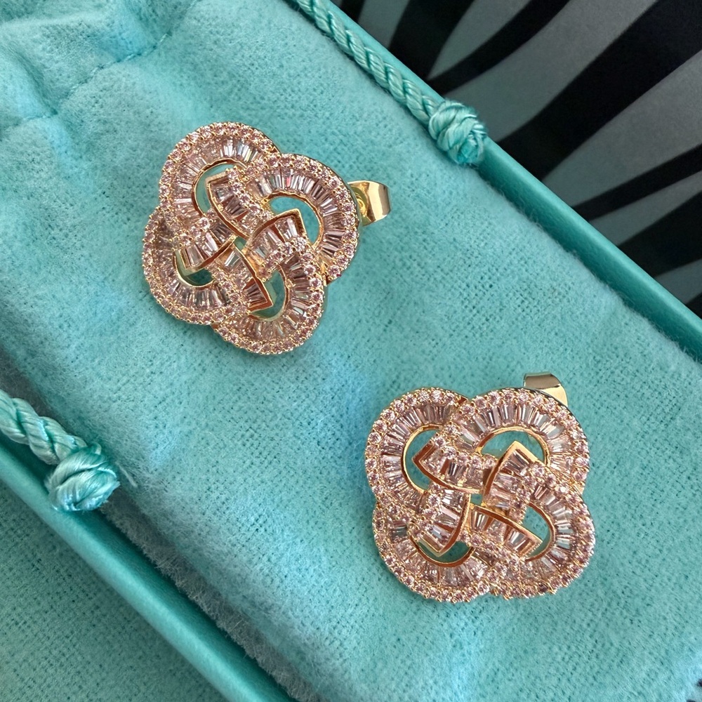 Riviera Baguette Clover Earrings 18k $2,500